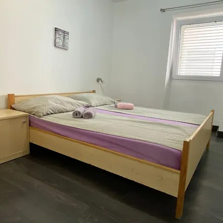 Harrison By Interhome *